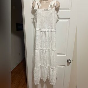 PinUp Fashion Maxi White  Dress Plus 14W-16W Tiered skirt Boho Shoulder Ties